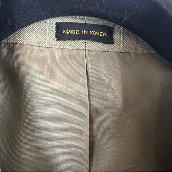 J. Vital 2piece suit size 42R top and 42R/ 35W
bottom Men's Tan Blazer - Picture 7 of 17